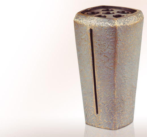 Kleio Vase für ein Grab aus Bronze